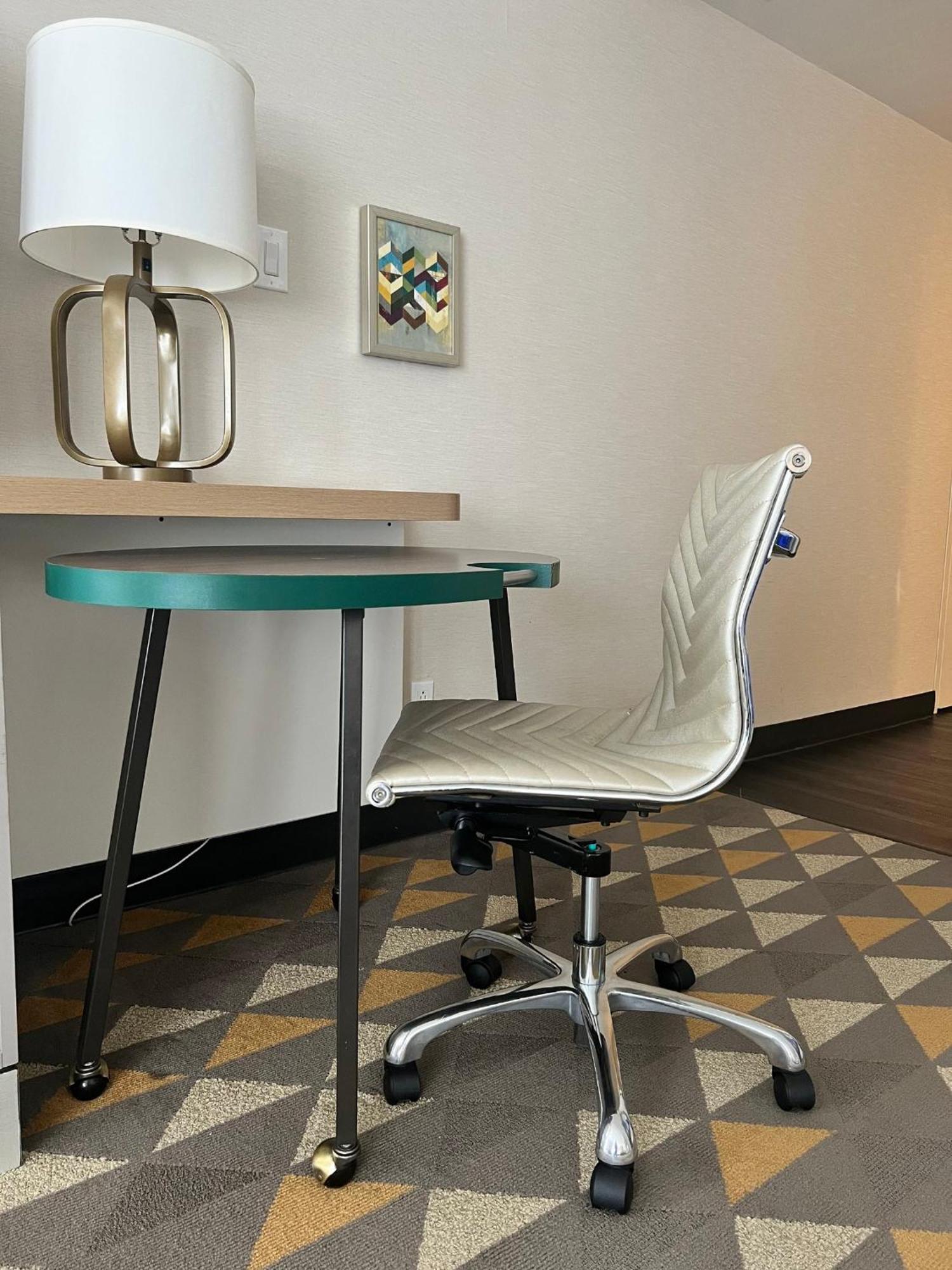 Holiday Inn Toronto Airport East By Ihg Экстерьер фото