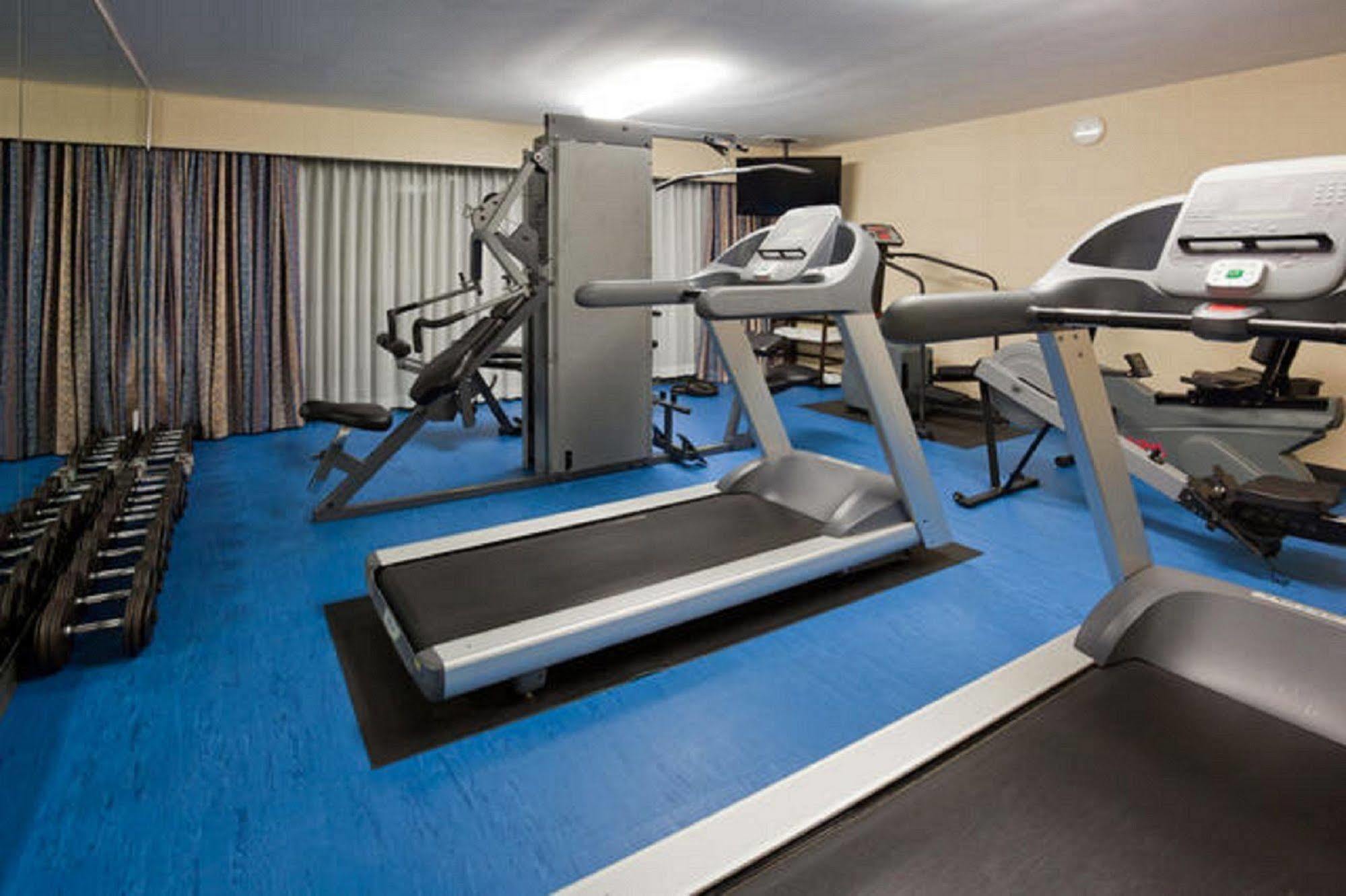 Holiday Inn Toronto Airport East By Ihg Удобства фото